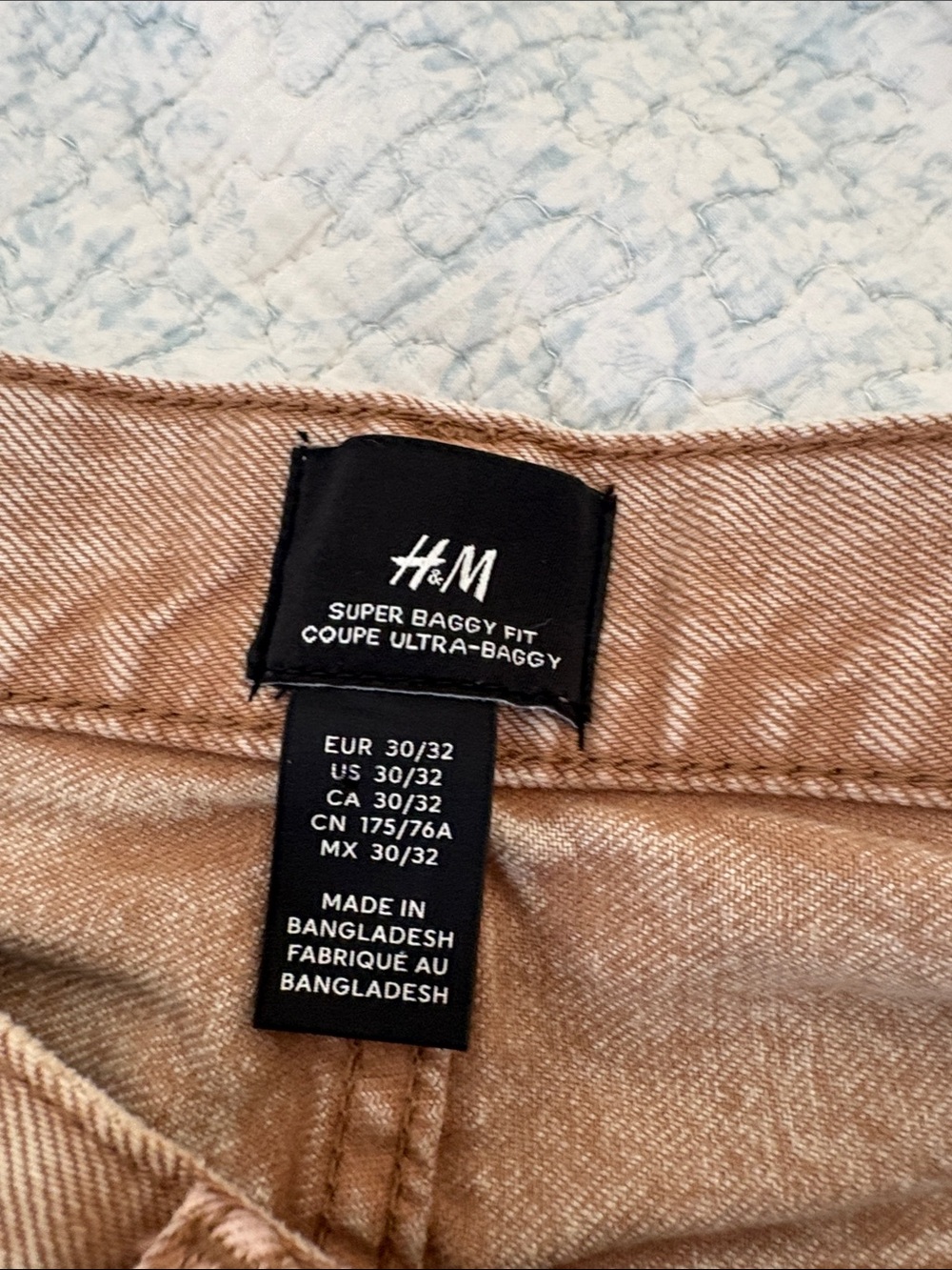 H&M Super Baggy Fit Tan Jeans - Picture 8 of 10